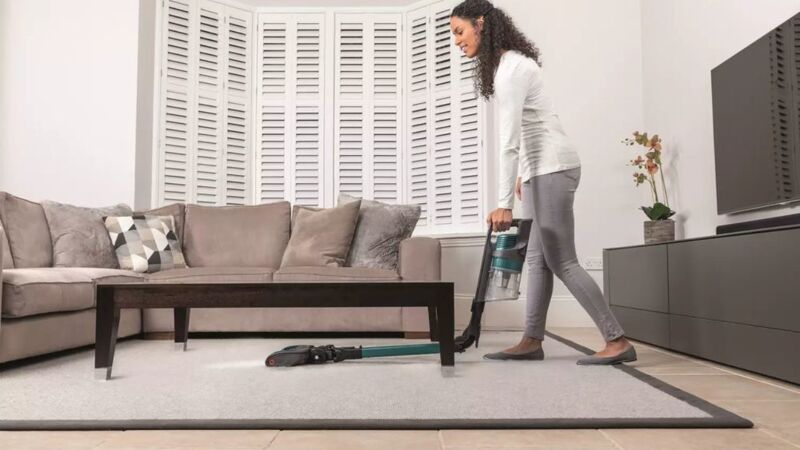 aspirateur balai sans fil shark IZ201EUT